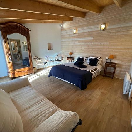 Logis Saint Leonard Bed & Breakfast Dompierre-sur-Mer Exterior foto