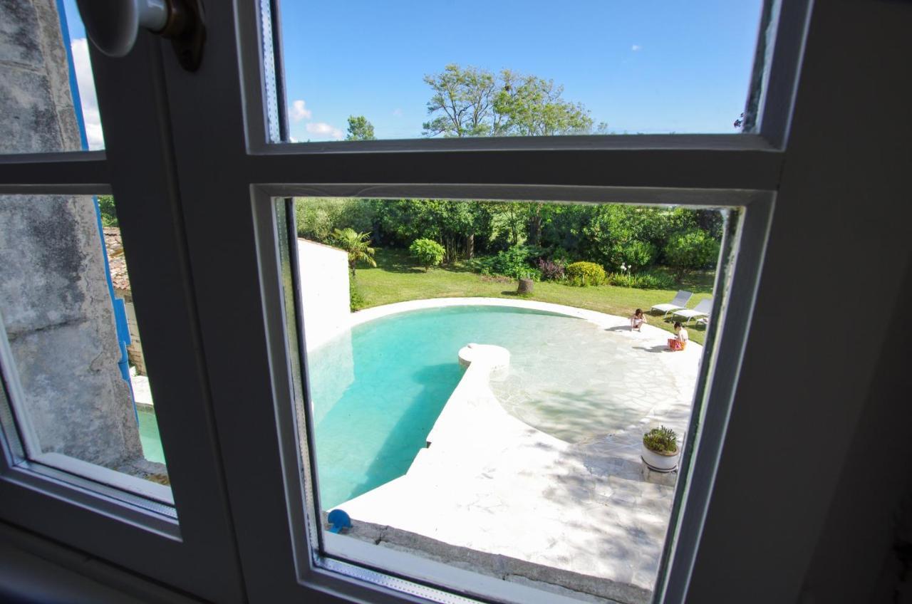 Logis Saint Leonard Bed & Breakfast Dompierre-sur-Mer Exterior foto
