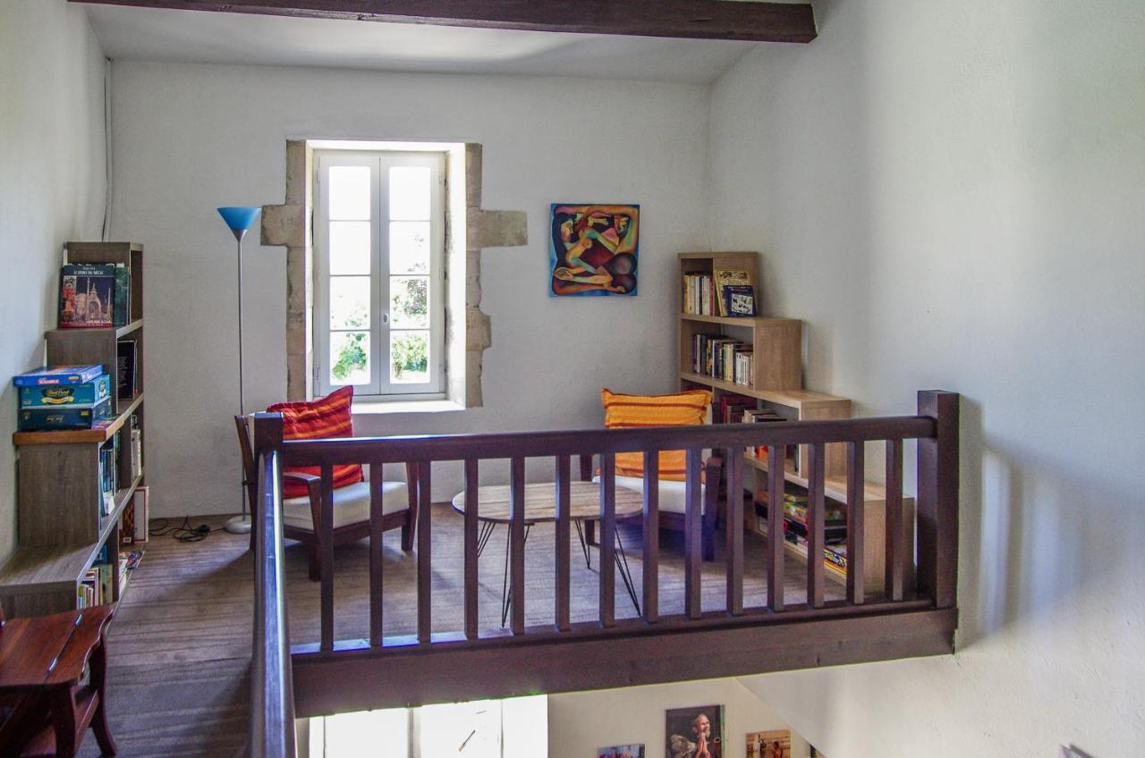 Logis Saint Leonard Bed & Breakfast Dompierre-sur-Mer Exterior foto