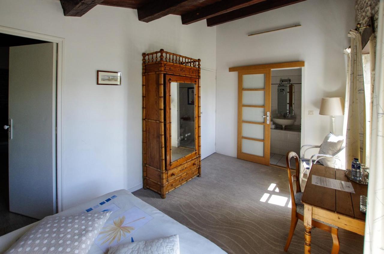 Logis Saint Leonard Bed & Breakfast Dompierre-sur-Mer Exterior foto