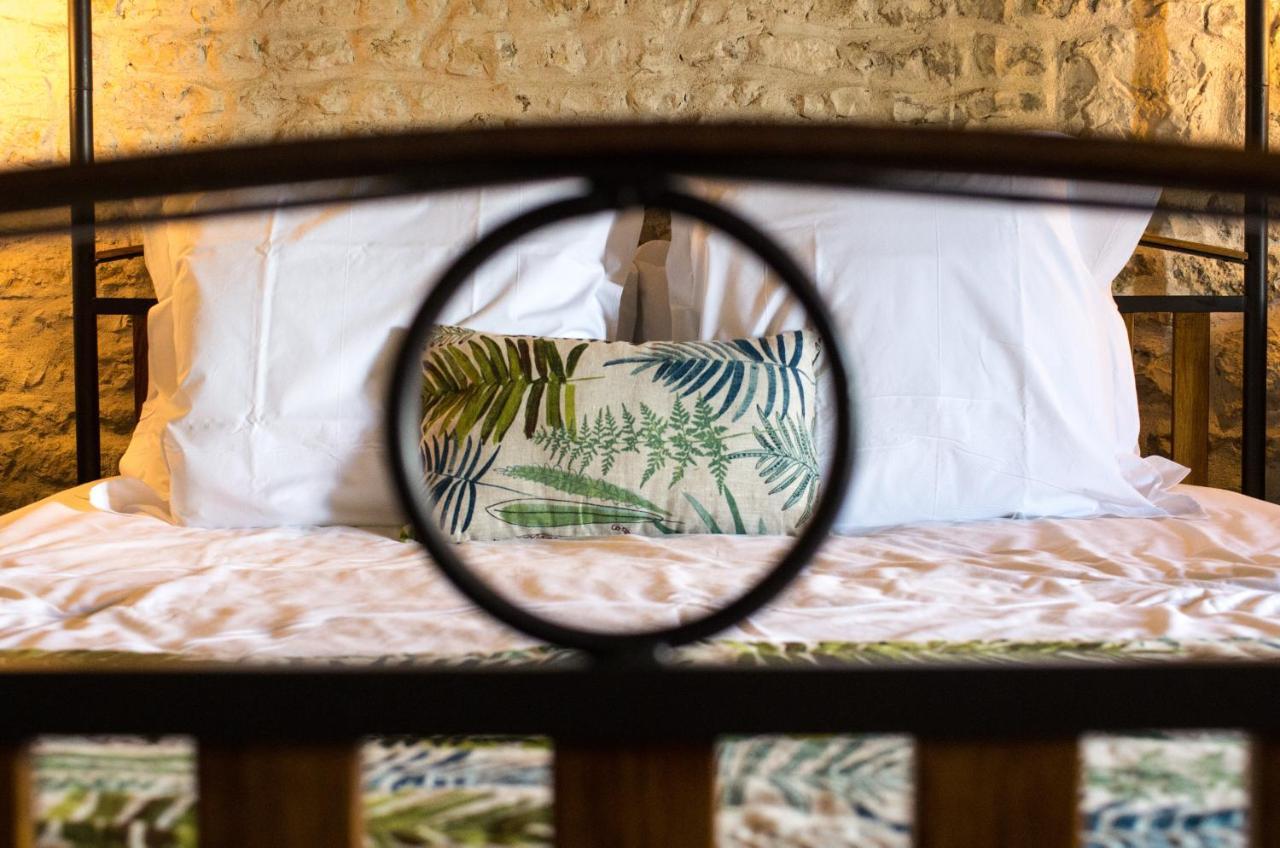 Logis Saint Leonard Bed & Breakfast Dompierre-sur-Mer Exterior foto