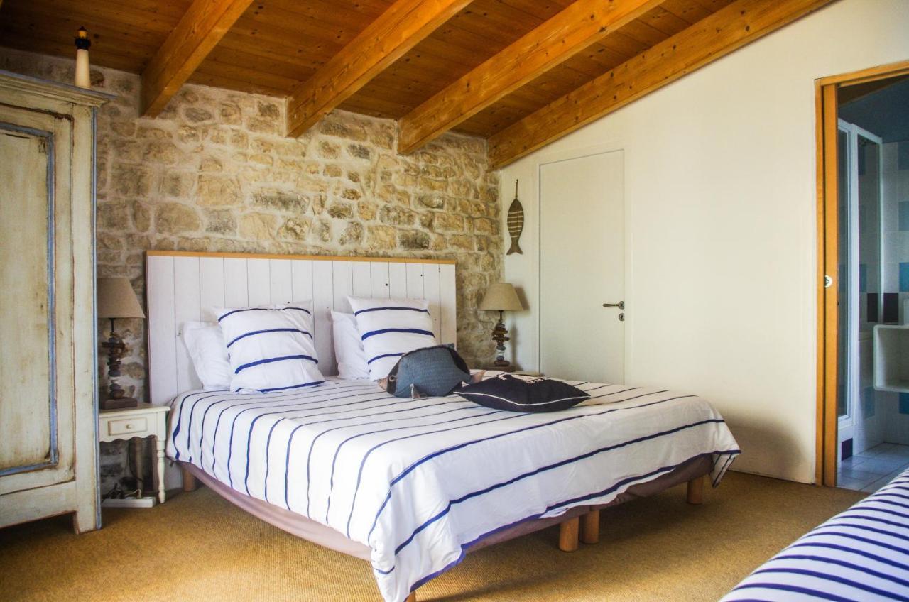 Logis Saint Leonard Bed & Breakfast Dompierre-sur-Mer Exterior foto