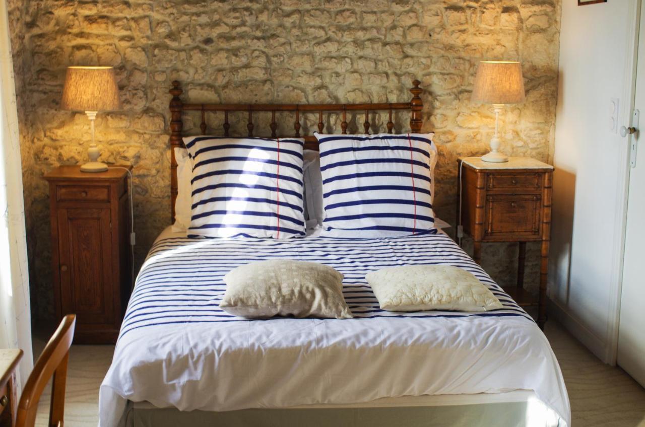 Logis Saint Leonard Bed & Breakfast Dompierre-sur-Mer Exterior foto