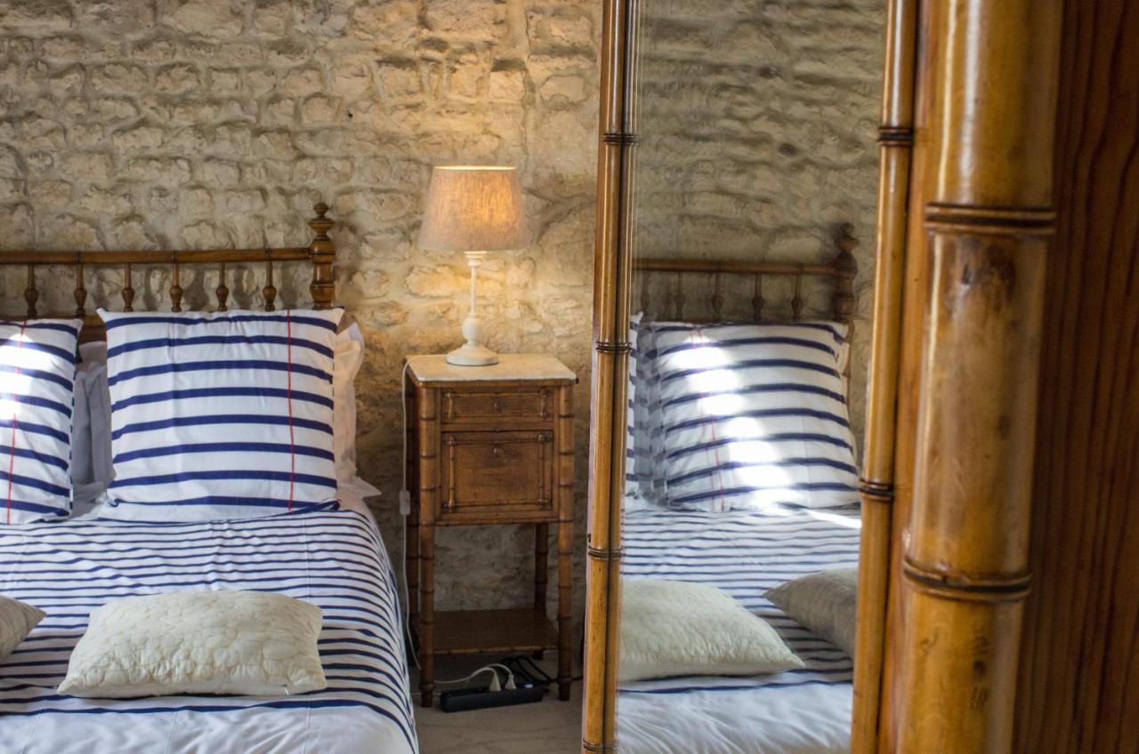 Logis Saint Leonard Bed & Breakfast Dompierre-sur-Mer Exterior foto